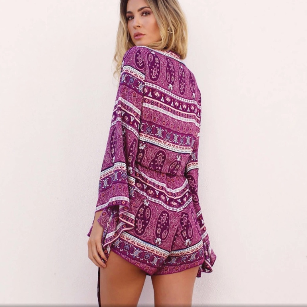 Keyhole Romper - Picture 7 of 8